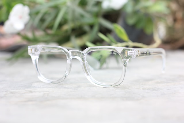 Consegna premium occhiali personalizzati